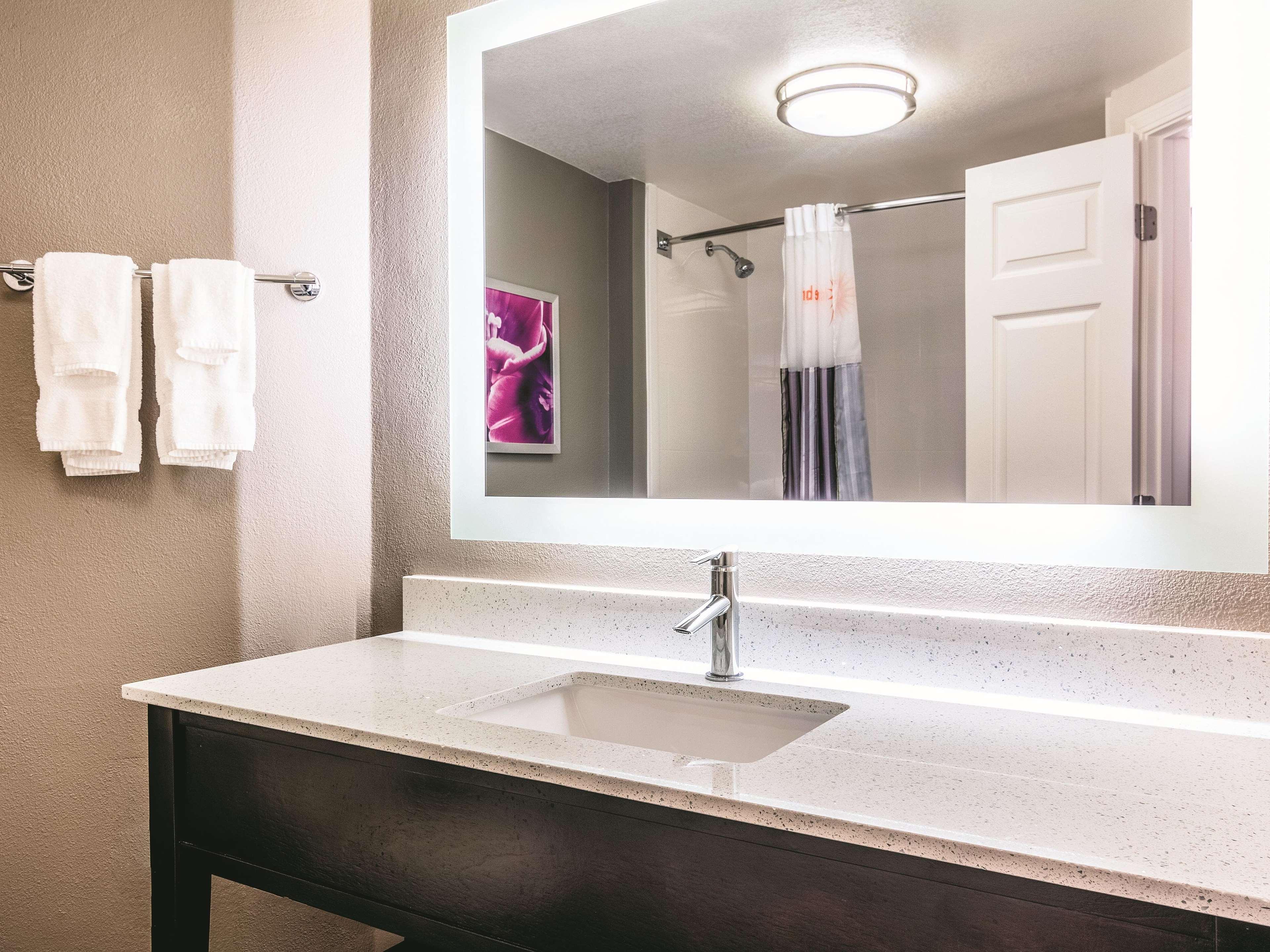 La Quinta By Wyndham Shreveport Airport Hotel Kültér fotó
