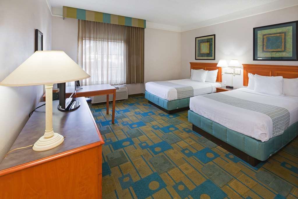La Quinta By Wyndham Shreveport Airport Hotel Szoba fotó